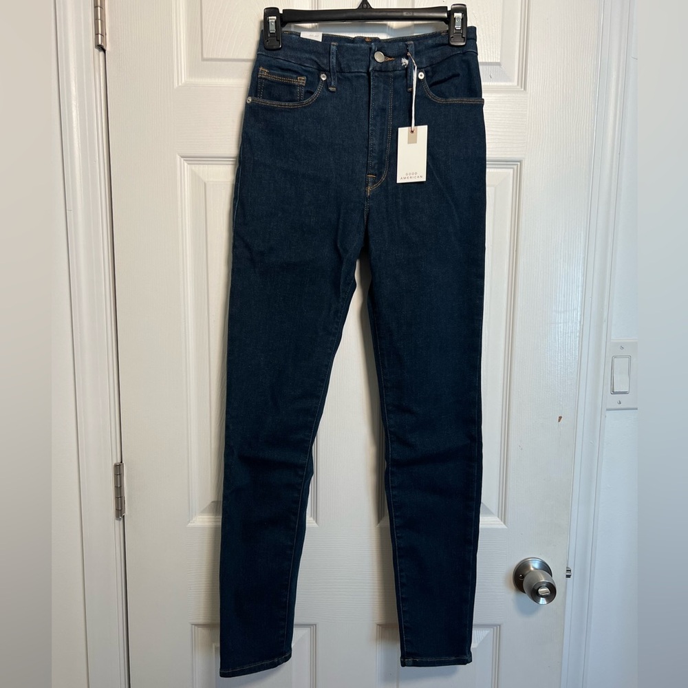 NWT GOOD AMERICAN ALWAYS FITS GOOD WAIST JEANS